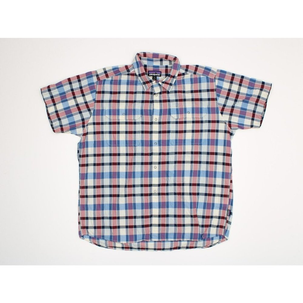 Patagonia Mens Size XL Short Sleeve Button Up Multi Color Shirt